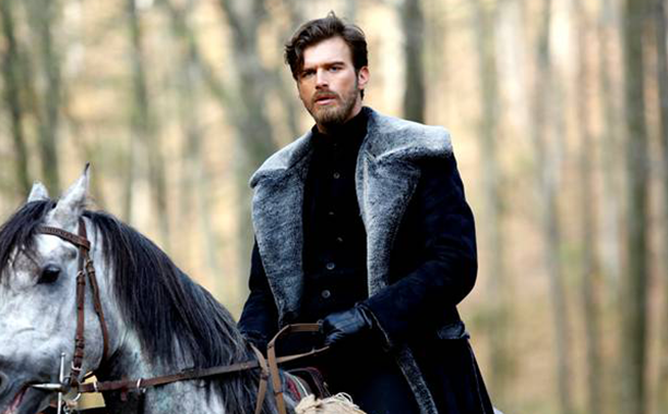 Kurt Seyit’in kürkçüsünün adresini istiyorum